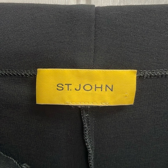 💛ST.JOHN Black Ponte Crop Pants. - Picture 6 of 6